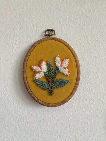 Sweet Peas on Yellow