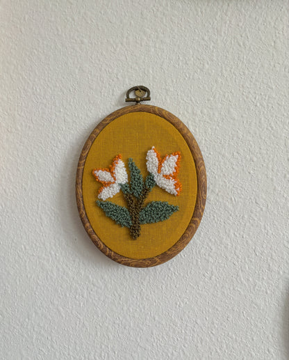 Sweet Peas on Yellow