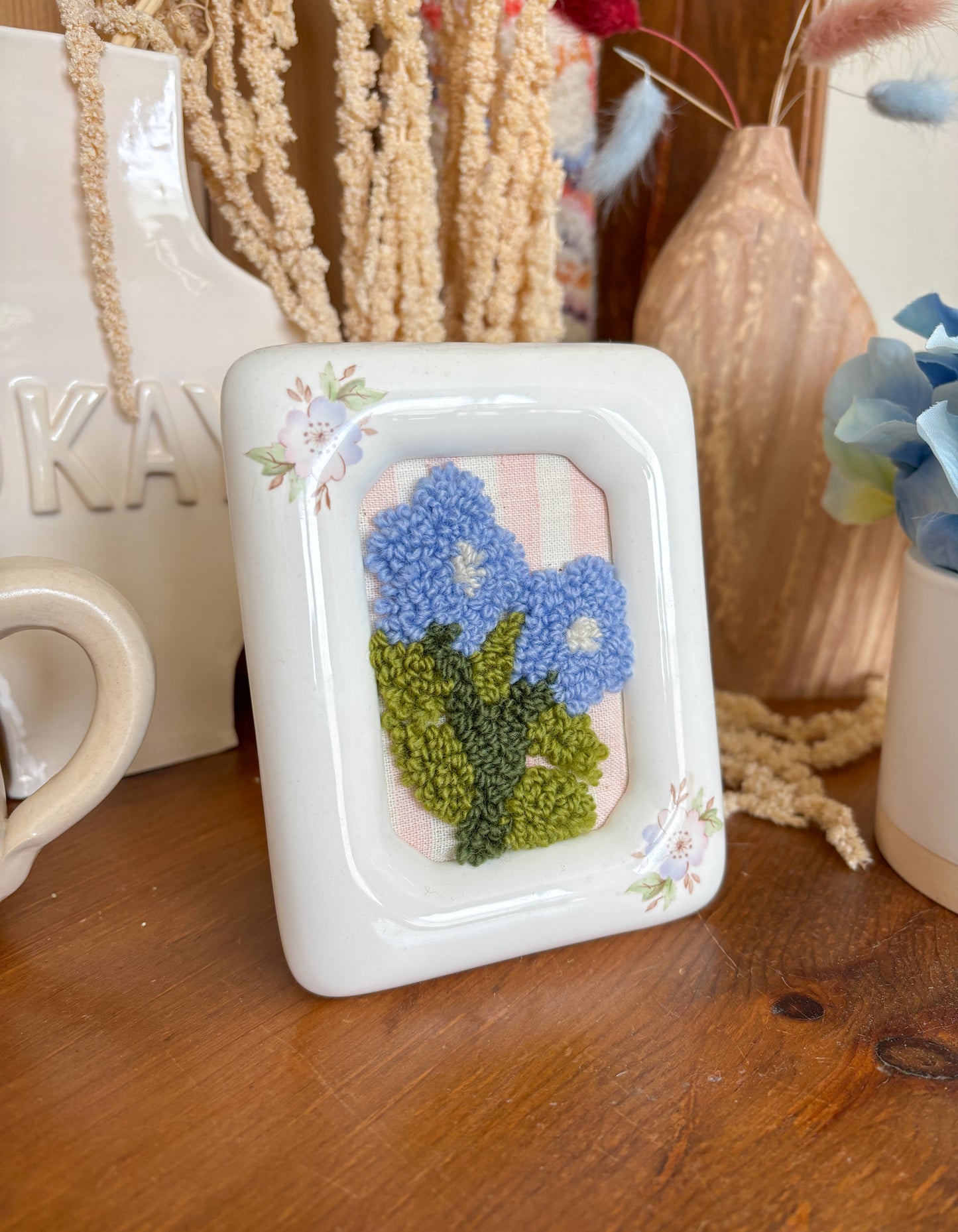 Forget me not in White Frame