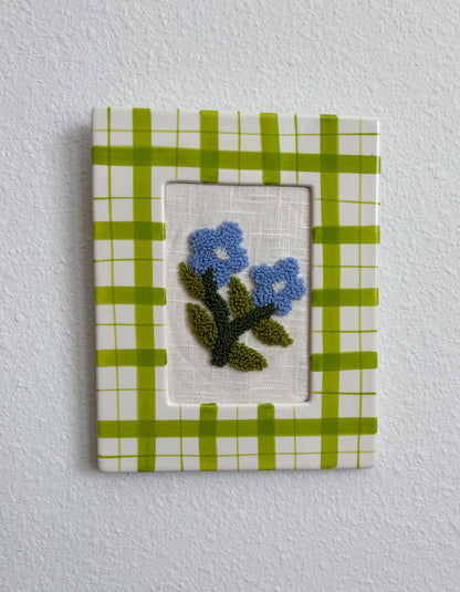 Forget me not in Green Plaid Frame