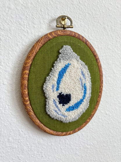 Oyster on Green