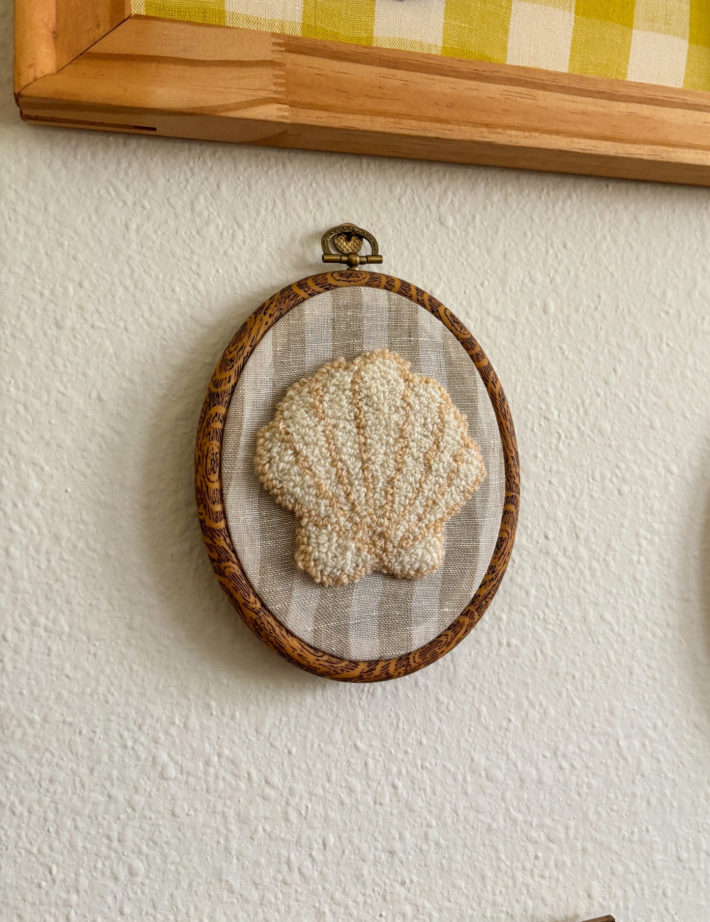 White Shell on Neutral Stripes