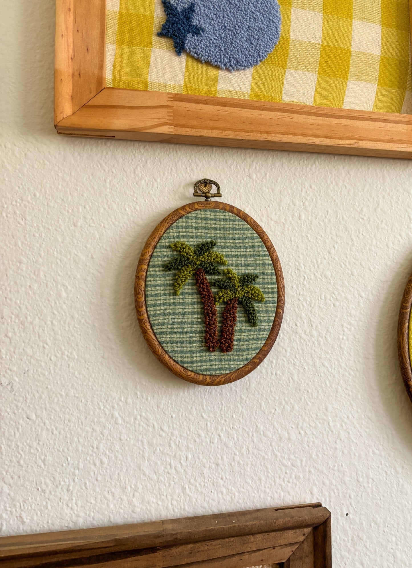 Palm Tree on Green Plaid
