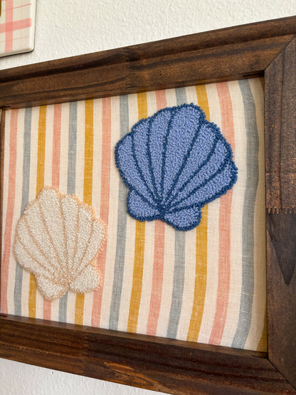 Seashells on Multi-Stripes