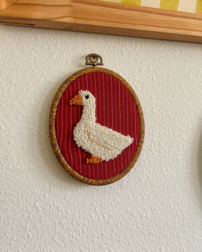 Mini Goose on Red Stripes