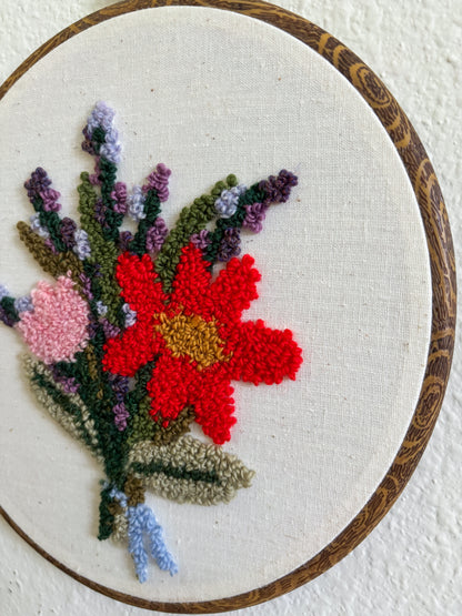 Cosmos Bouquet oon Cream